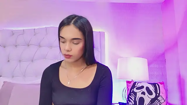 MeganRoseh online show from 05/18/26, 07:29