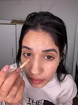 Lucy engel online show from 05/18/26, 10:47