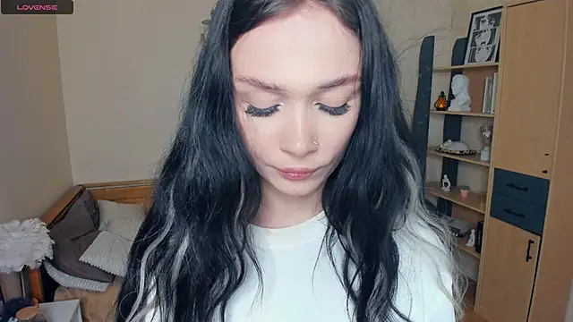 LynnCiprian online show from 04/22/26, 07:09