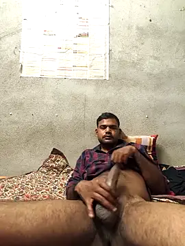 akshat234556 online show from 03/12/26, 03:56