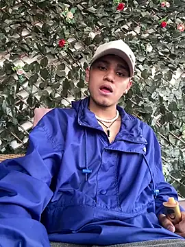 Ikaika Kalani online show from 04/14/26, 02:11