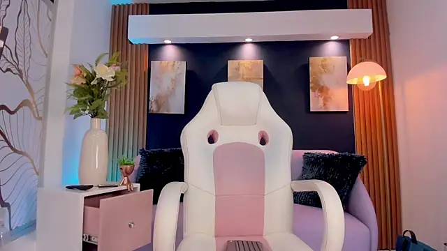 Ikaika Kalani online show from 03/26/26, 01:09