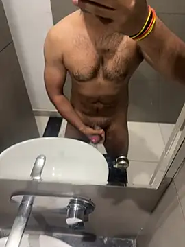 Snapshot of Vibrator2509 chatting on 04/03/26, 08:48 Vibrator2509 online show from 04/03/26, 08:48