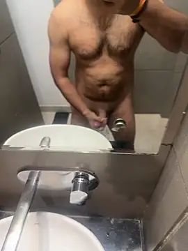 Snapshot of Vibrator2509 chatting on 03/19/26, 08:20 Vibrator2509 online show from 03/19/26, 08:20