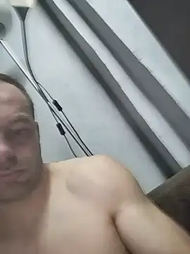 Snapshot of MatusCaddy chatting on 05/15/26, 11:47 MatusCaddy online show from 05/15/26, 11:47