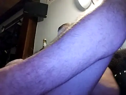 Snapshot of MatusCaddy chatting on 03/24/26, 01:38 MatusCaddy online show from 03/24/26, 01:38