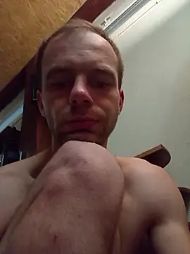 Snapshot of MatusCaddy chatting on 05/30/26, 02:51 MatusCaddy online show from 05/30/26, 02:51