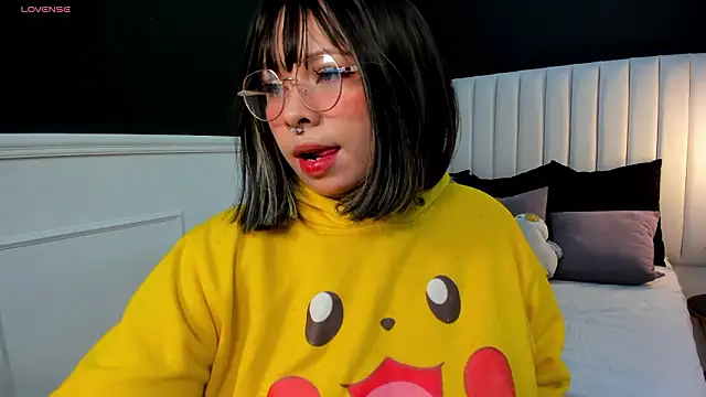 lil la skye online show from 03/22/26, 02:07