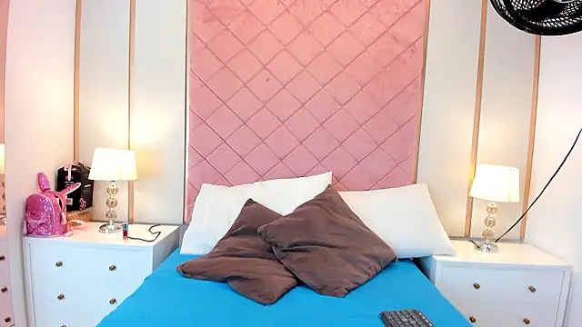 Snapshot of Alexa_Jonees chatting on 03/25/26, 12:37 Alexa Jonees online show from 03/25/26, 12:37