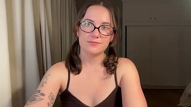 summerxo online show from 06/02/26, 05:40