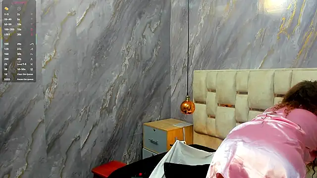 Milf Drip online show from 04/21/26, 12:23