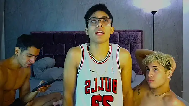 Wild Squad online show from 04/30/26, 06:59