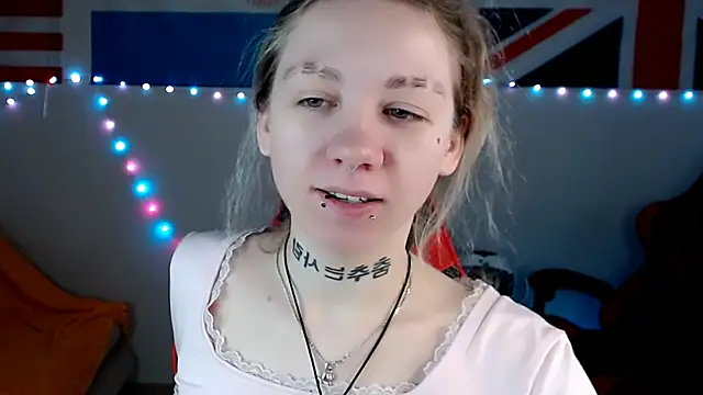 Nica Kawaii online show from 03/19/26, 06:02