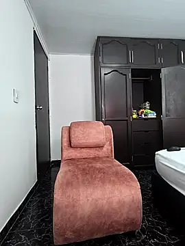 Onyx black1934 online show from 03/05/26, 07:21