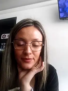 CynthiaMore online show from 05/18/26, 04:12