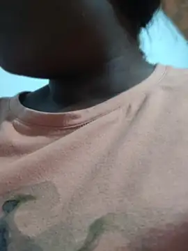 YourLiaa  online show from 03/29/26, 05:31