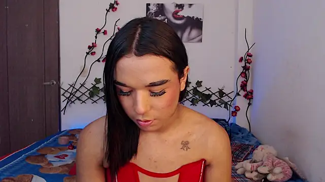 Candyy doll   online show from 04/30/26, 02:07