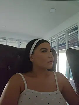 Pretty Julieta online show from 03/26/26, 10:18