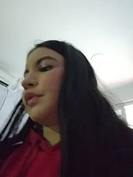 Pretty Julieta online show from 04/17/26, 10:12