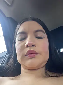 Pretty Julieta online show from 05/17/26, 05:24