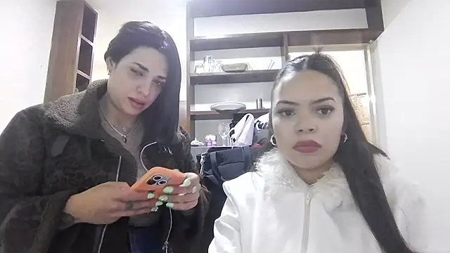 Snapshot of bellatentacion2026 chatting on 06/25/26, 08:36 bellatentacion2026 online show from 06/25/26, 08:36