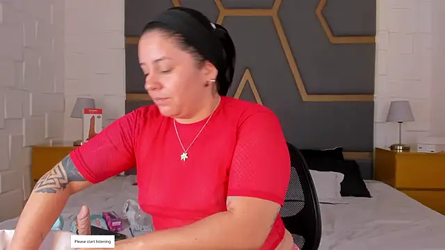 juana valkiria online show from 03/28/26, 03:51