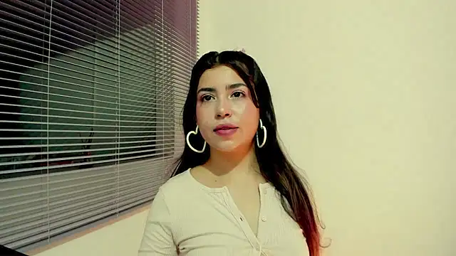 HeraGaia online show from 03/28/26, 02:56