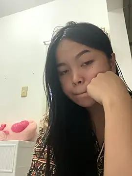 Dancinginfirelight online show from 03/05/26, 09:50