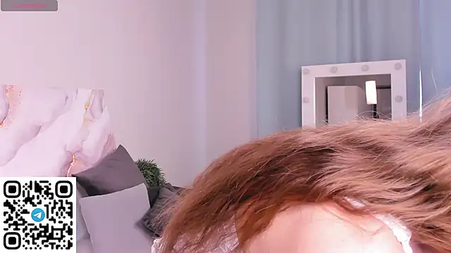 Snapshot of Xenia_paradise chatting on 04/07/26, 01:07 Xenia paradise online show from 04/07/26, 01:07