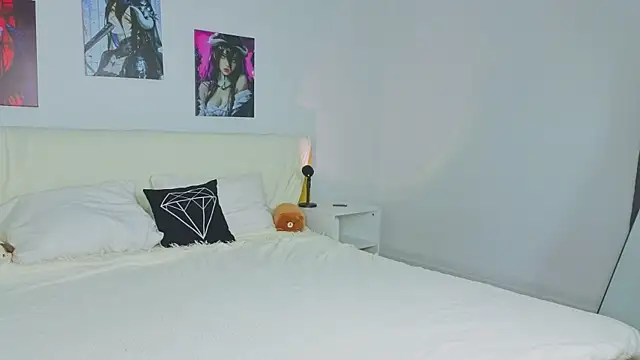 Xenia paradise online show from 07/10/26, 12:32
