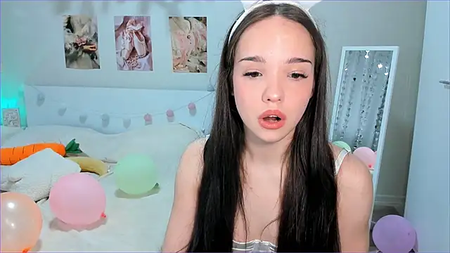 Milly Lane online show from 04/04/26, 03:13