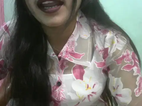 Lovely-Pandey online show from 03/25/26, 05:34