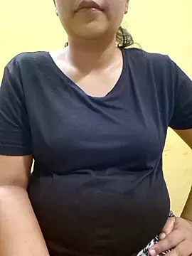 Yazhini-Cam online show from 03/09/26, 06:28