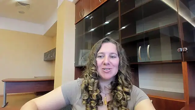 Nionelly online show from 04/04/26, 10:33