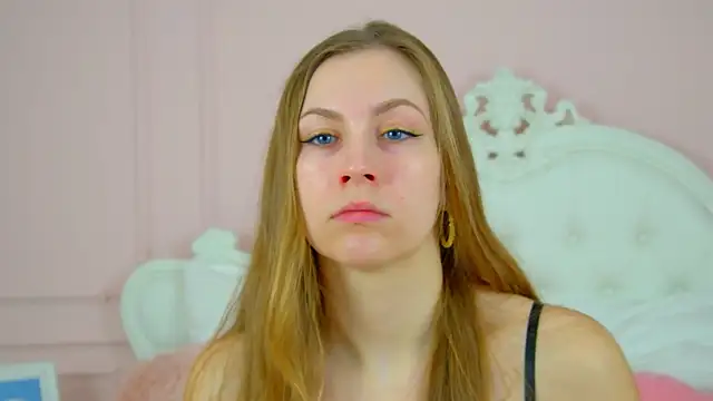 AprilSpringer online show from 04/11/26, 04:31