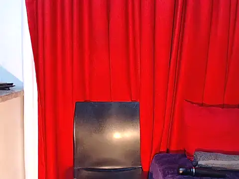 DarkDivva18 online show from 05/06/26, 04:16