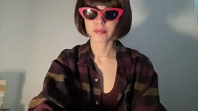 Snapshot of SlowVenomXX chatting on 04/01/26, 10:27 SlowVenomXX online show from 04/01/26, 10:27
