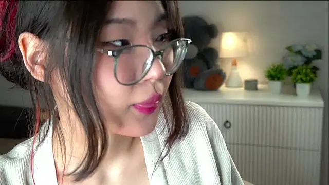 NelleMihalko online show from 03/27/26, 11:00