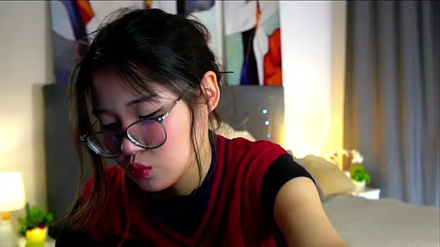 NelleMihalko online show from 04/07/26, 11:12