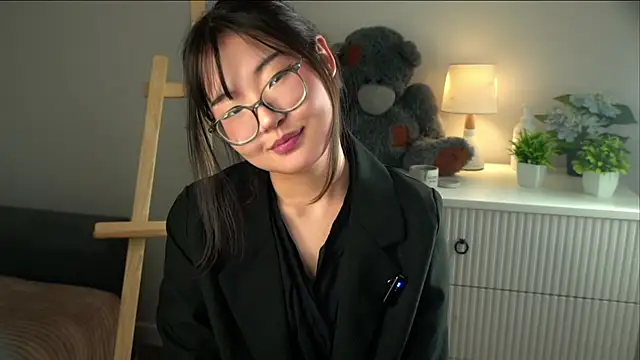 NelleMihalko online show from 03/12/26, 11:25