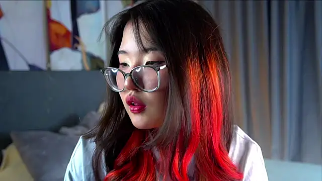 NelleMihalko online show from 04/10/26, 11:06