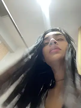 Snapshot of leilani_X chatting on 03/20/26, 11:44 leilani X online show from 03/20/26, 11:44