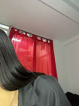 Snapshot of leilani_X chatting on 04/07/26, 03:47 leilani X online show from 04/07/26, 03:47