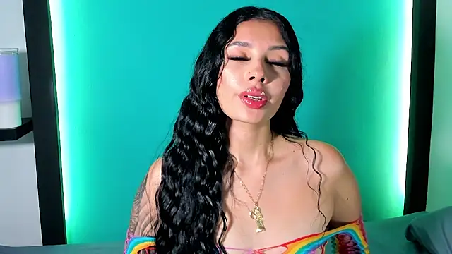 Emma AH online show from 05/09/26, 03:04