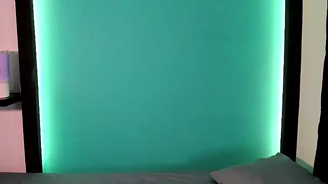 Emma AH online show from 03/31/26, 03:14