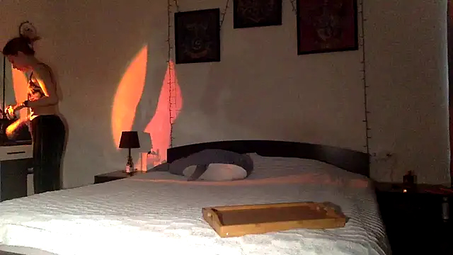 Milk shakeee online show from 03/12/26, 08:51