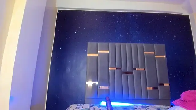 ChannelQueen online show from 04/09/26, 03:41