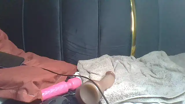 ndivhuwomuleya online show from 04/02/26, 08:21