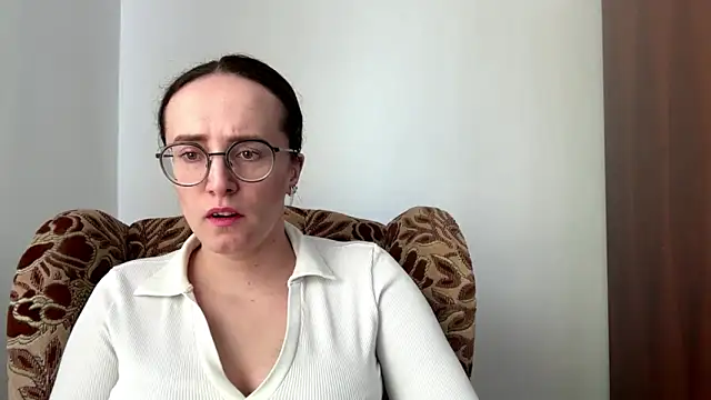 SofiaTease online show from 03/30/26, 01:12