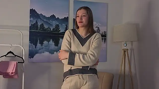 LeonorQuintana online show from 03/07/26, 04:30